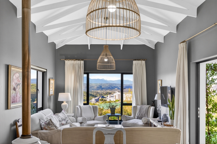3 Bedroom Property for Sale in Baron View Western Cape